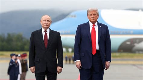 Putin and Trump Signal Path to Ukraine Peace After Alaska Summit